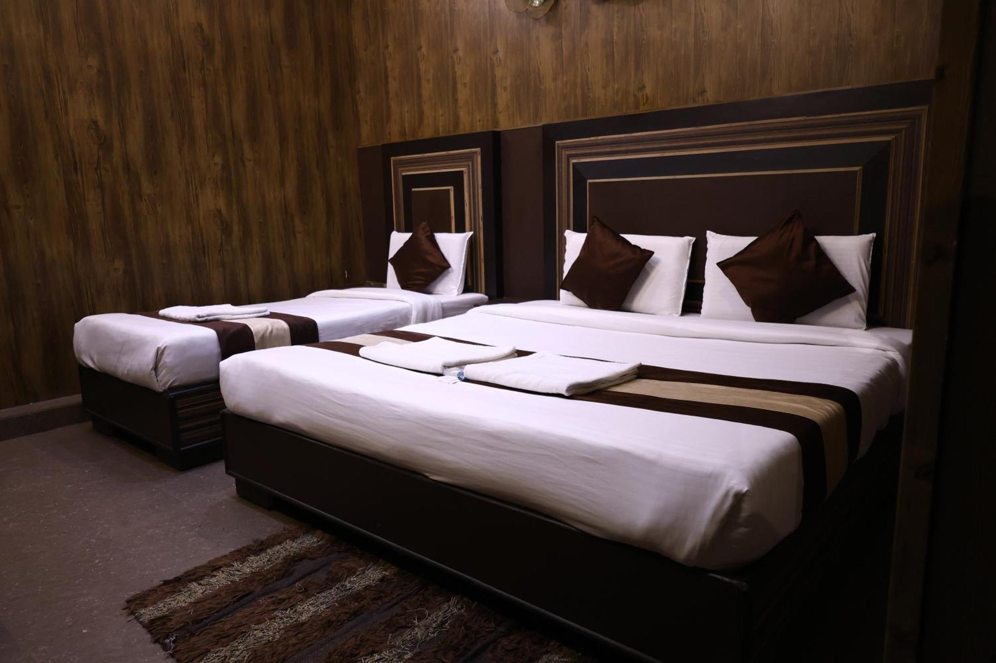 Hotel Pardesi หริทวาร ภายนอก รูปภาพ