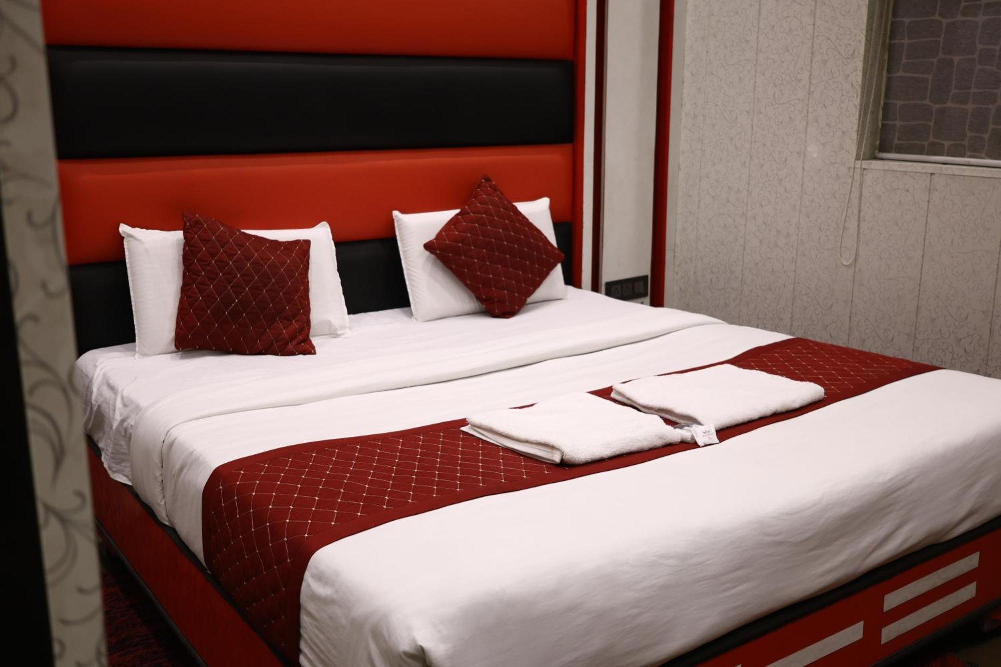 Hotel Pardesi หริทวาร ภายนอก รูปภาพ