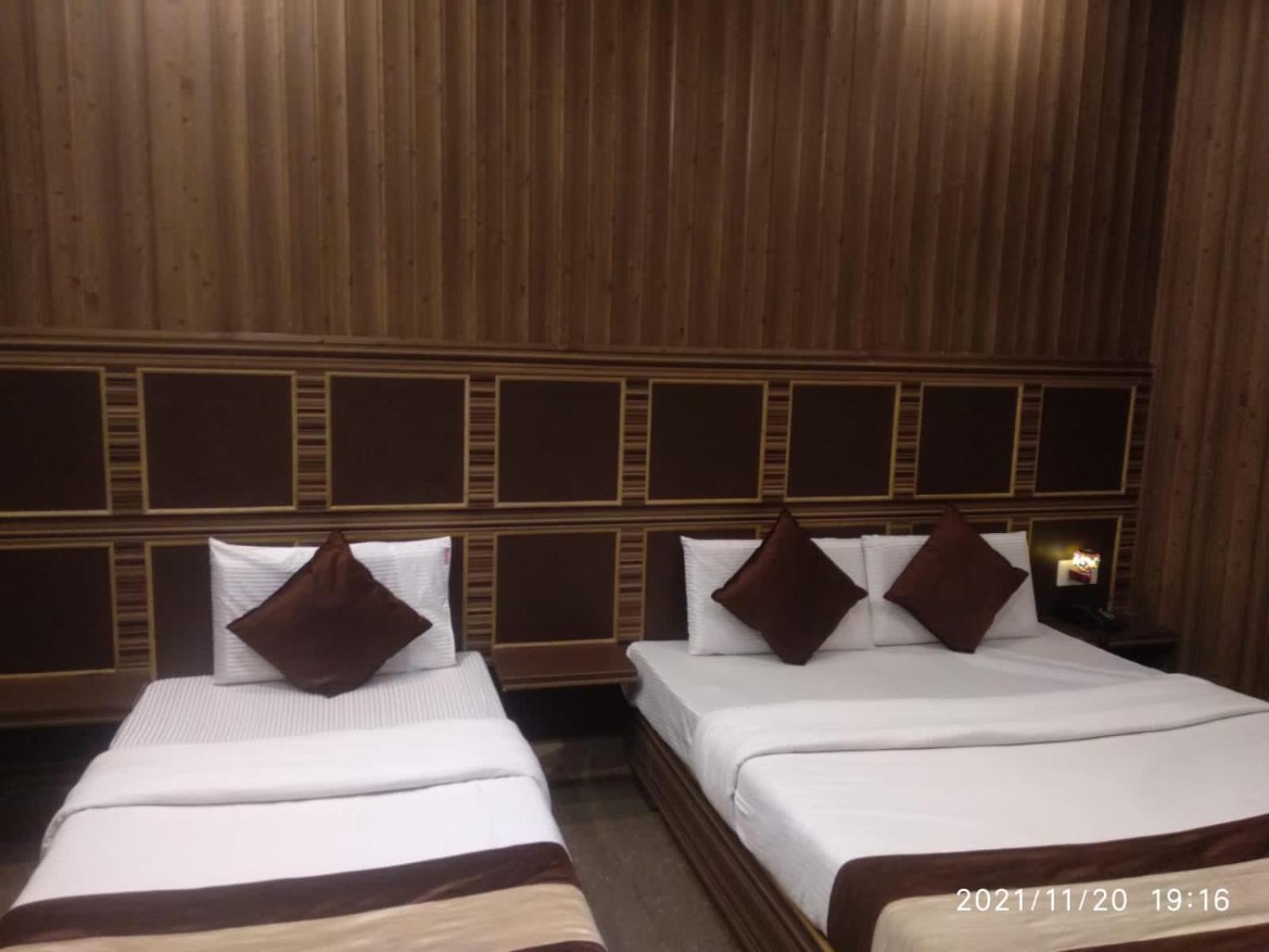 Hotel Pardesi หริทวาร ภายนอก รูปภาพ