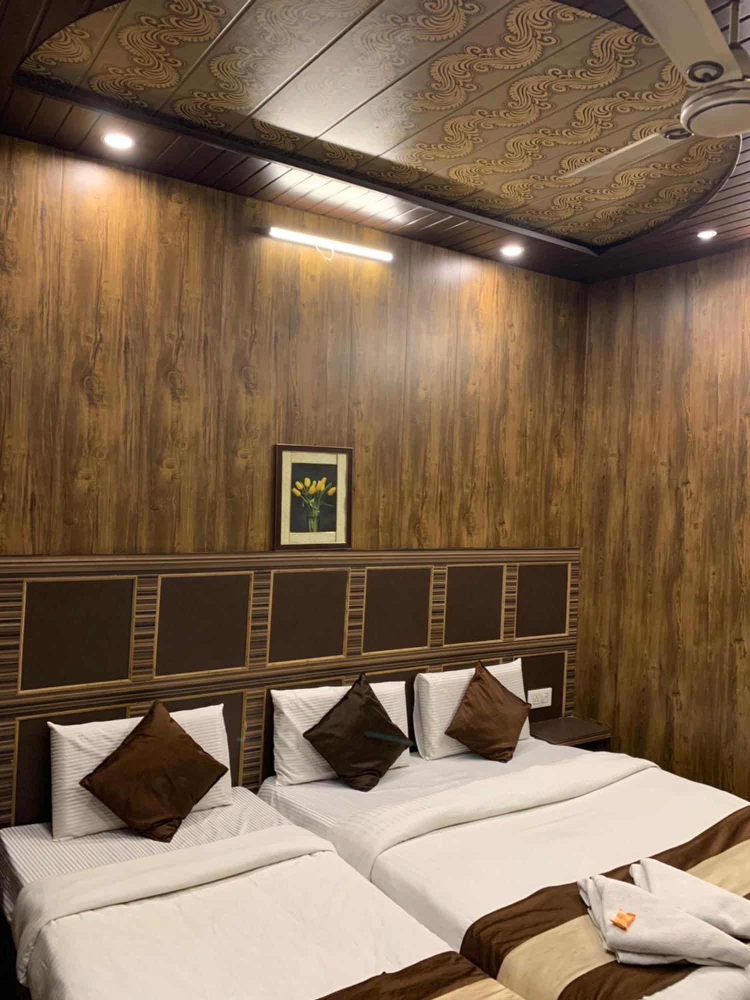 Hotel Pardesi หริทวาร ภายนอก รูปภาพ