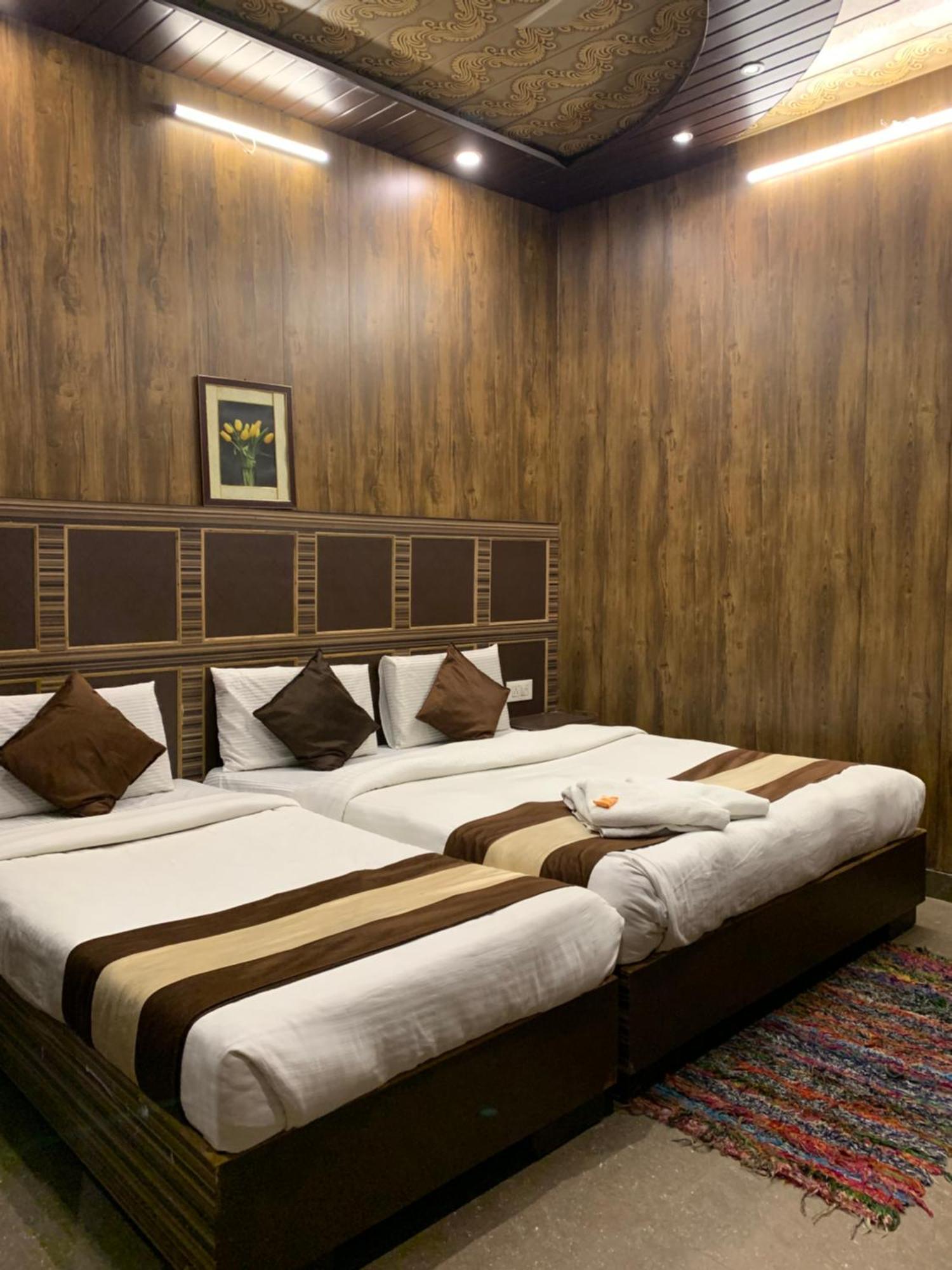Hotel Pardesi หริทวาร ภายนอก รูปภาพ
