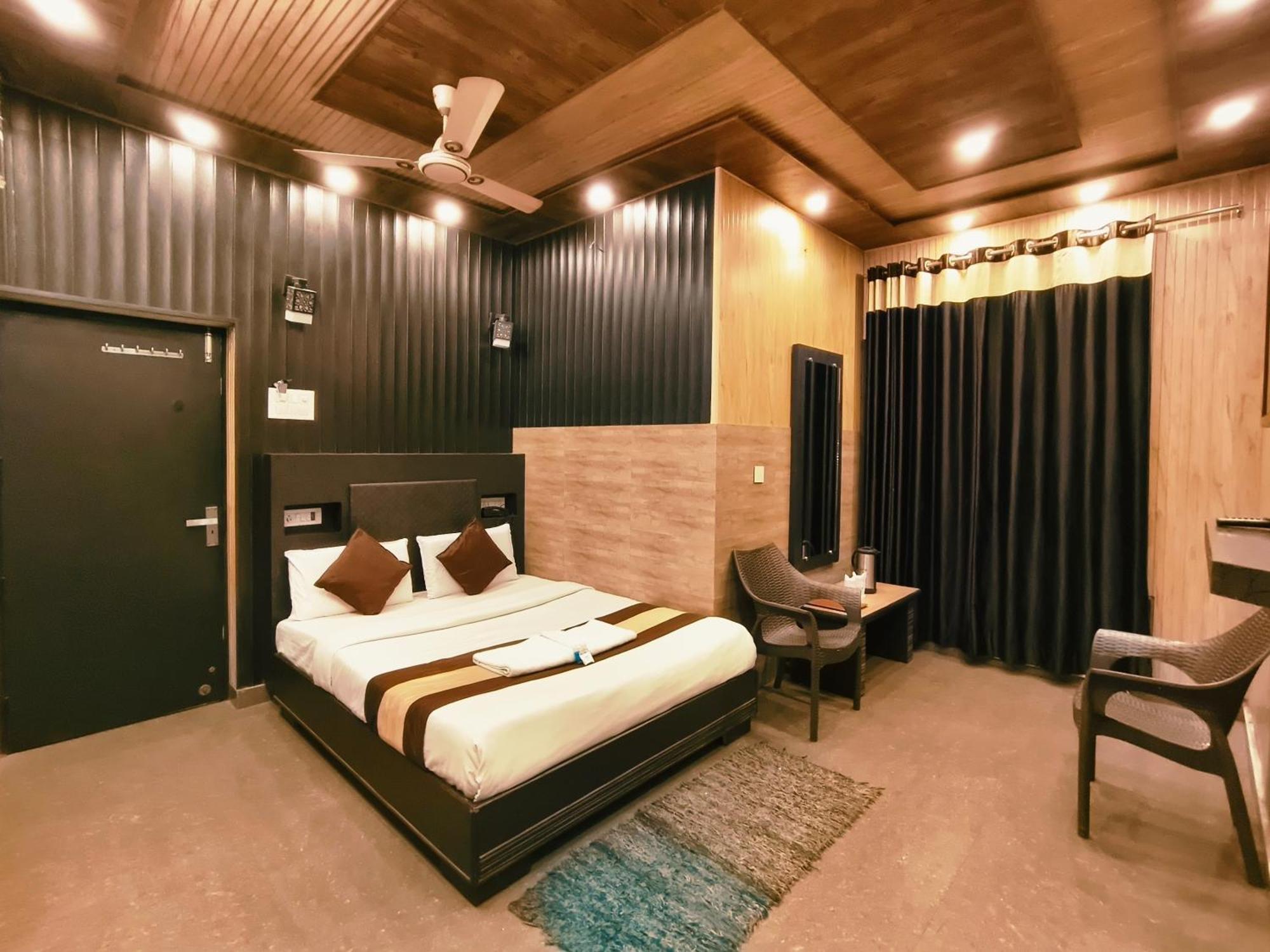 Hotel Pardesi หริทวาร ภายนอก รูปภาพ